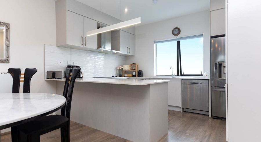  at 9 Houkura Way, Sandringham, Auckland City, Auckland