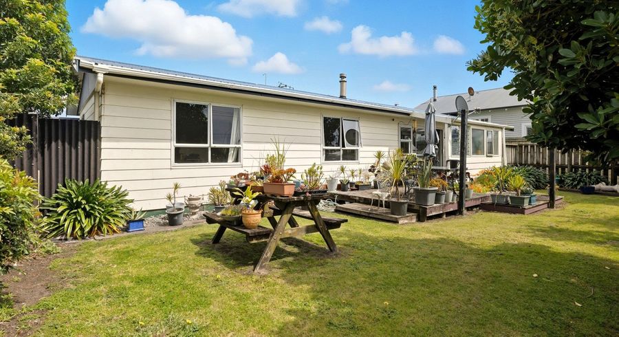  at 2/1216 Papamoa Beach Road, Papamoa, Tauranga, Bay Of Plenty