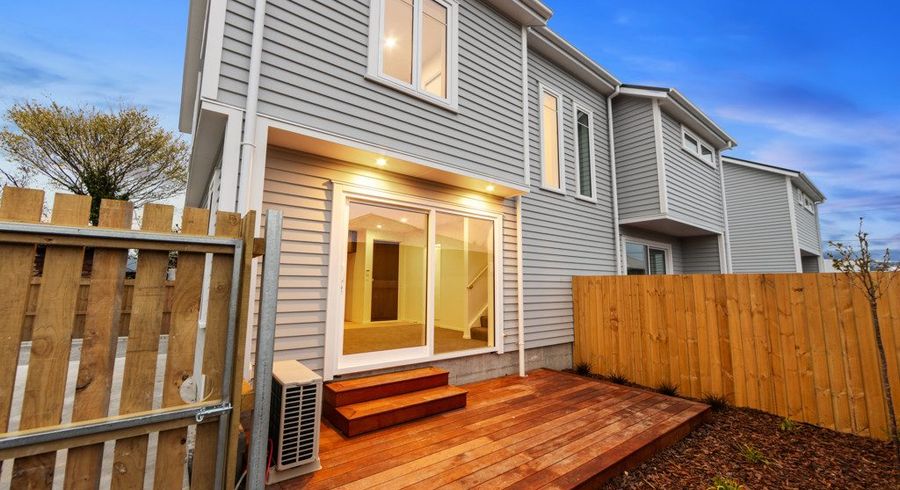  at 9C Matlock Street, Woolston, Christchurch City, Canterbury