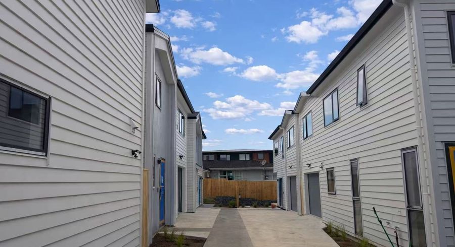  at 9a Mander palce, Bucklands Beach, Manukau City, Auckland