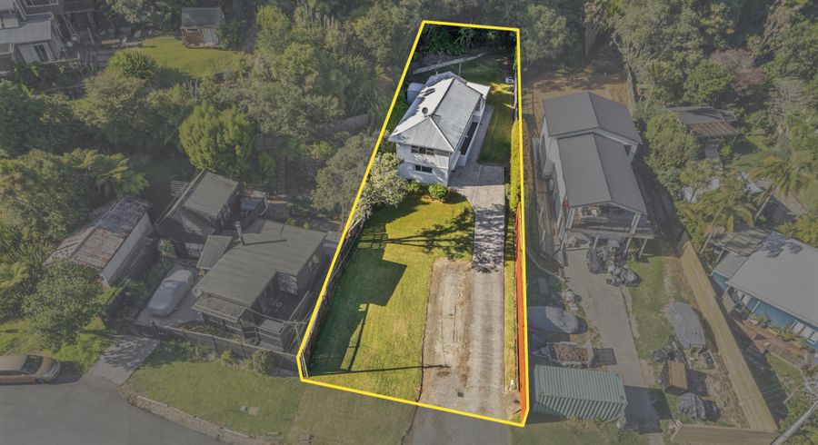  at 51 Foster Avenue, Huia, Waitakere City, Auckland