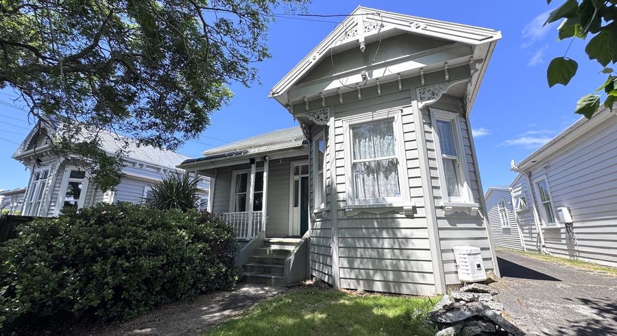  at 26 Cromwell Street, Mount Eden, Auckland City, Auckland