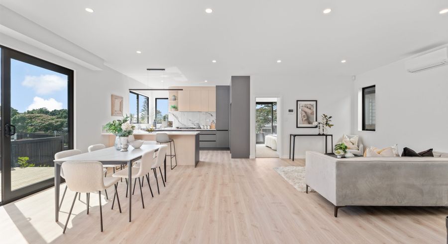  at 2 Lingham Crescent, Torbay, North Shore City, Auckland