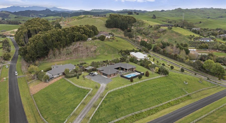  at 96 Highbrook Way, Whatawhata