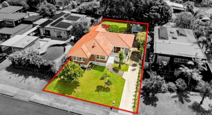  at 16 Kahurangi Place, Hill Park, Manukau City, Auckland