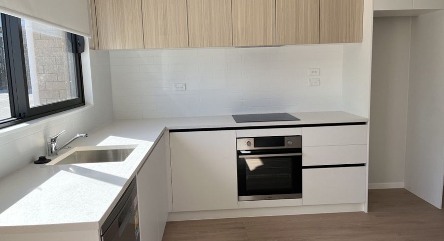  at 5 Tukari Lane, Mangere Bridge, Manukau City, Auckland