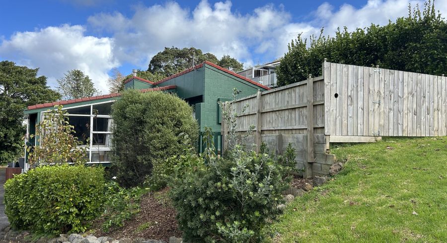  at 1/135 Exmouth Road, Northcote, North Shore City, Auckland