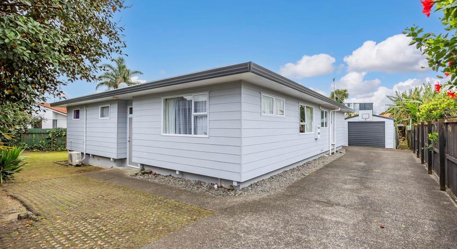  at 43A Graham Avenue, Te Atatu Peninsula, Waitakere City, Auckland
