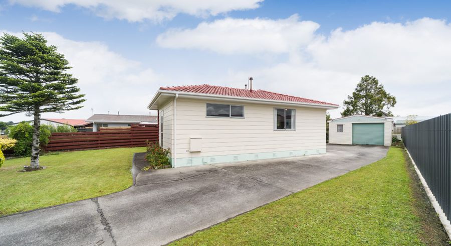  at 43 Acacia Street, Kelvin Grove, Palmerston North, Manawatu / Whanganui