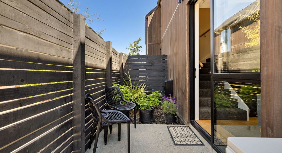  at 5 Casterway Crescent, Jacks Point, Queenstown-Lakes, Otago