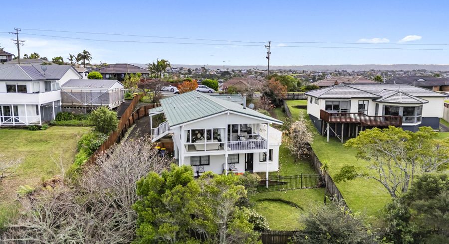  at 109 Luckens Road, West Harbour, Waitakere City, Auckland