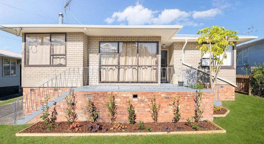  at 7 Cobham Crescent, Kelston, Waitakere City, Auckland