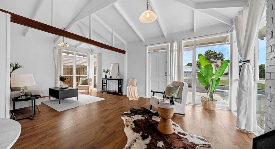  at 33 Andrew Road, Howick, Manukau City, Auckland