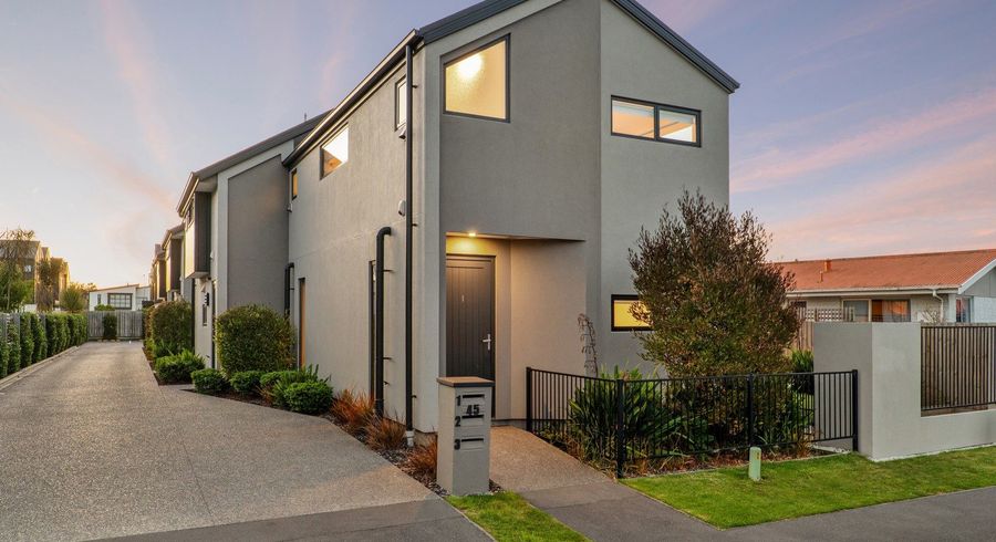  at 1/45 Division Street, Riccarton, Christchurch City, Canterbury