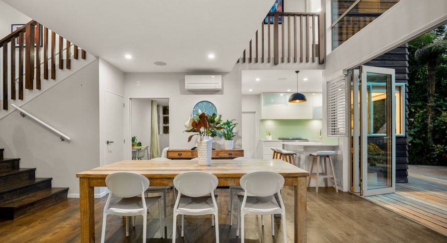  at 8 Zion Road, Birkenhead, North Shore City, Auckland