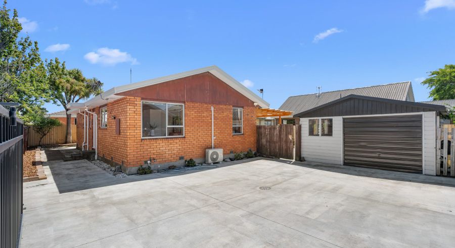  at 2/27 Brougham Street, Addington, Christchurch City, Canterbury