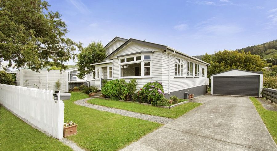  at 22 Ngatitoa Street, Tawa, Wellington, Wellington