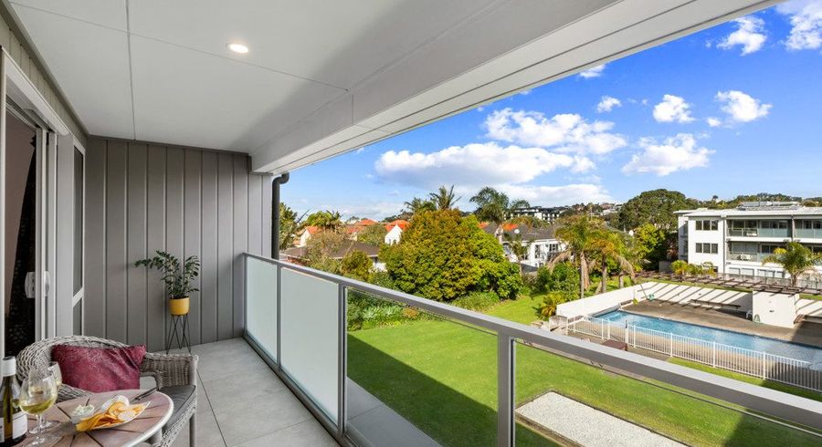  at C2/30 Bute Road, Browns Bay, North Shore City, Auckland