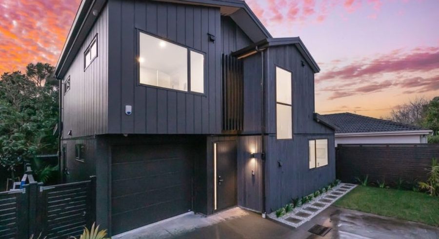  at 7d Walford Road, Point Chevalier, Auckland City, Auckland