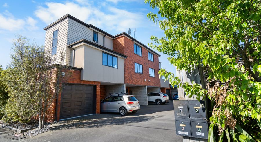  at 2/130 Packe Street, Edgeware, Christchurch City, Canterbury