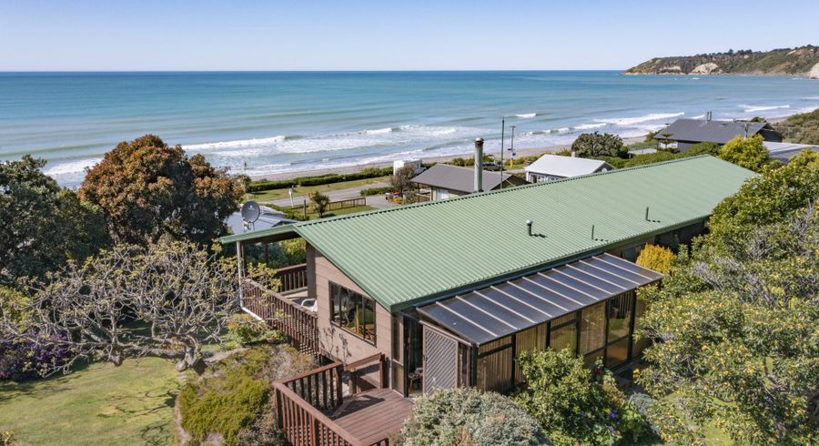  at 4 Tainui Rise, Gore Bay, Cheviot