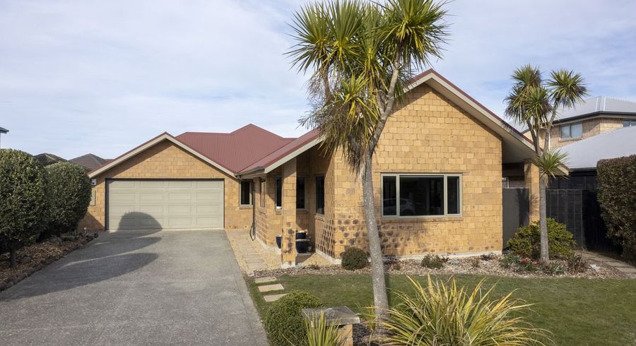  at 3 Evergreen Place, Parklands, Christchurch