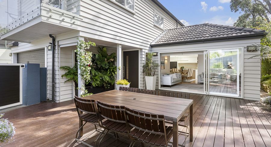  at 1/9 Montrose Terrace, Mairangi Bay, North Shore City, Auckland