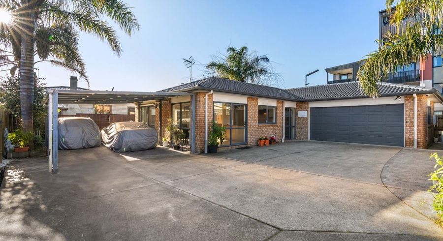  at 616 Great South Road, Otahuhu, Auckland