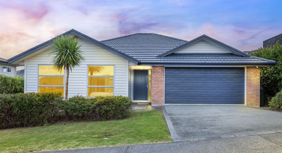  at 27 John Burke Drive, Aotea, Porirua