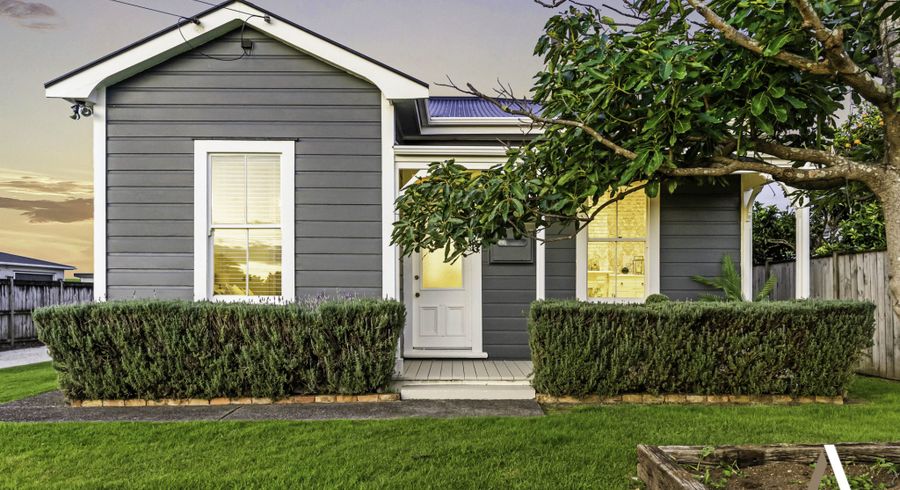  at 19 Crown Road, Paerata, Pukekohe