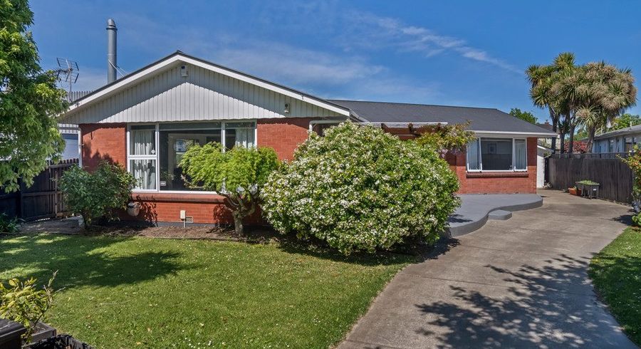  at 21 Kent Lodge Avenue, Avonhead, Christchurch City, Canterbury