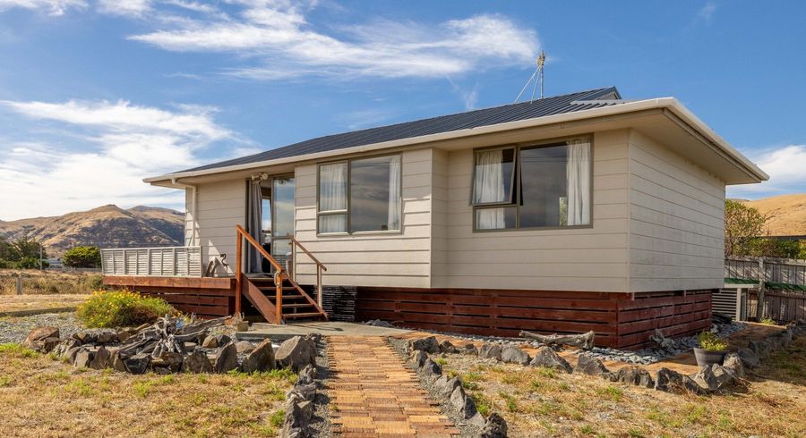  at 12 Hillview Road, Birdlings Flat, Little River