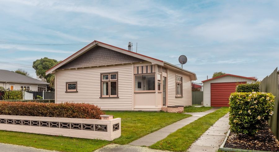  at 25 Wades Avenue, St. Martins, Christchurch City, Canterbury