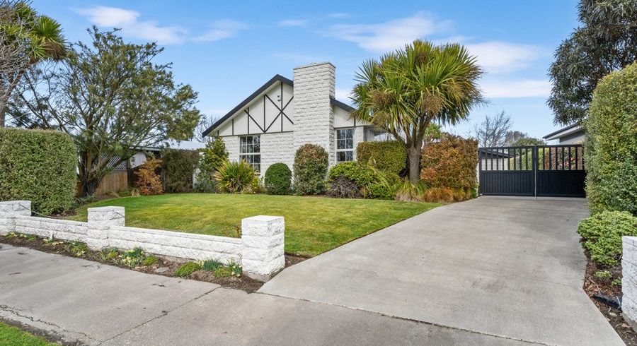  at 7 Ansonby Street, Russley, Christchurch