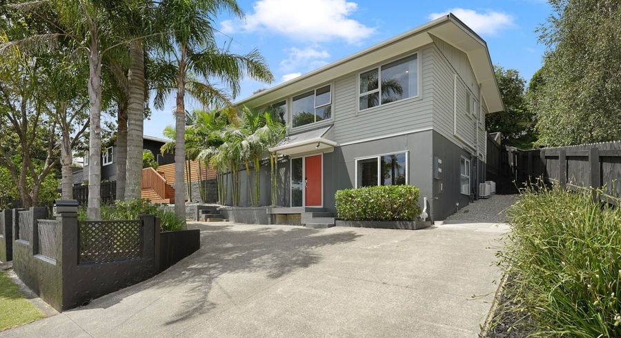  at 1/19 Robbies Road, Shelly Park, Manukau City, Auckland