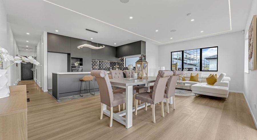  at 33  Black Shed Road, Flat Bush, Manukau City, Auckland