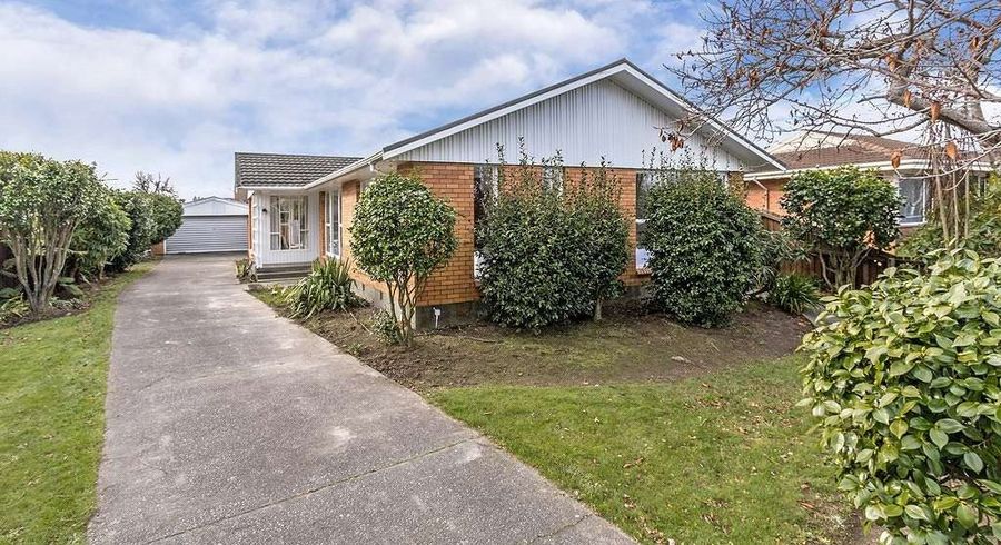  at 14 Glenside Avenue, Ilam, Christchurch City, Canterbury