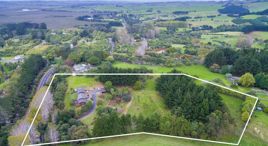  at 935 South Head Road, Helensville