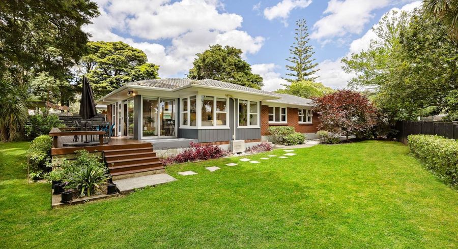  at 44 David Avenue, Hill Park, Manukau City, Auckland