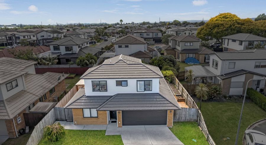  at 8 Hansen Place, Takanini, Papakura, Auckland