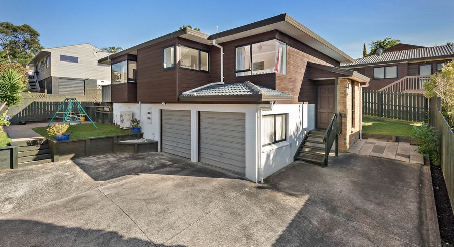 at 2/6 Antrim Grove, Bayview, Auckland