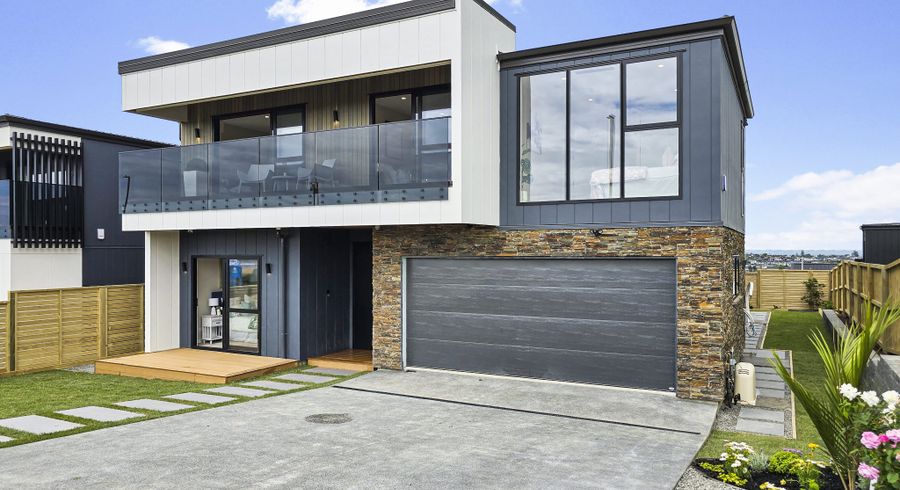  at 200 Vaughans Road, Long Bay, North Shore City, Auckland