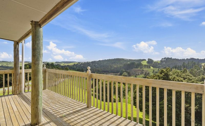  at 32 Dykin Road, Kaingaroa