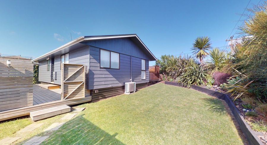  at 120 Park Avenue, Waitarere Beach, Levin