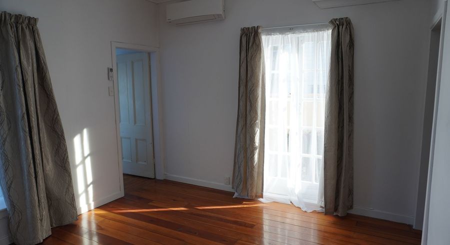  at 2/15A View Road, Mount Eden, Auckland City, Auckland