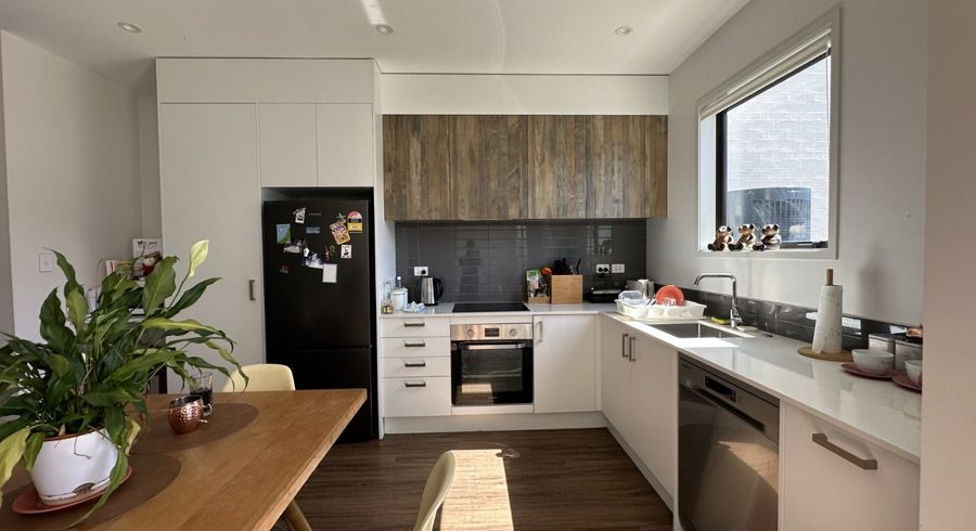  at 32 Vasi Drive, Hobsonville, Waitakere City, Auckland