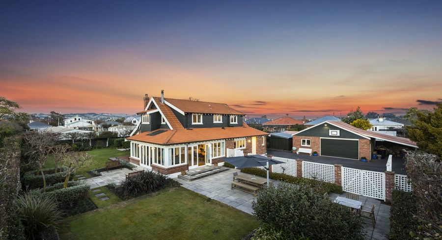  at 370 Bay View Road, Saint Clair, Dunedin, Otago