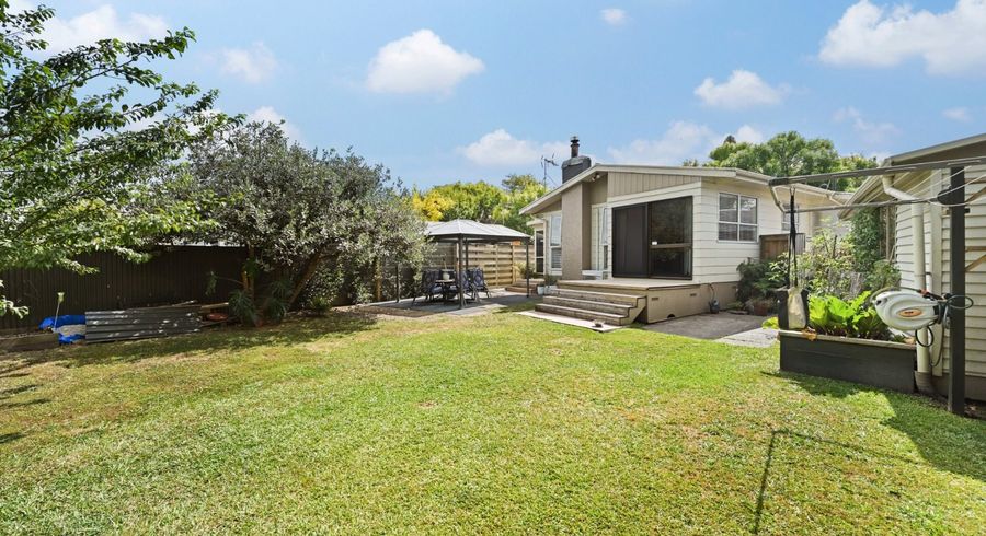  at 73 Oakfield Crescent, Pukete, Hamilton, Waikato