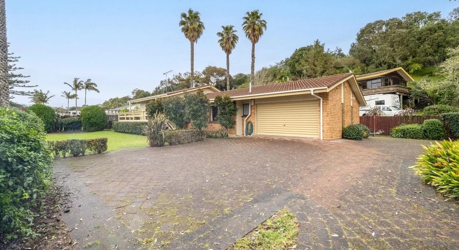  at 22 Rogers Avenue, Eastern Beach, Manukau City, Auckland
