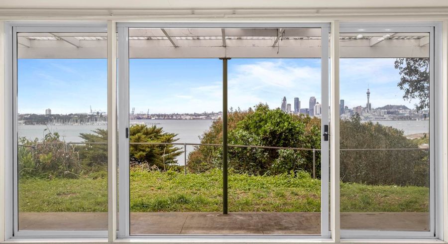  at 59 Sylvan Avenue, Northcote, North Shore City, Auckland